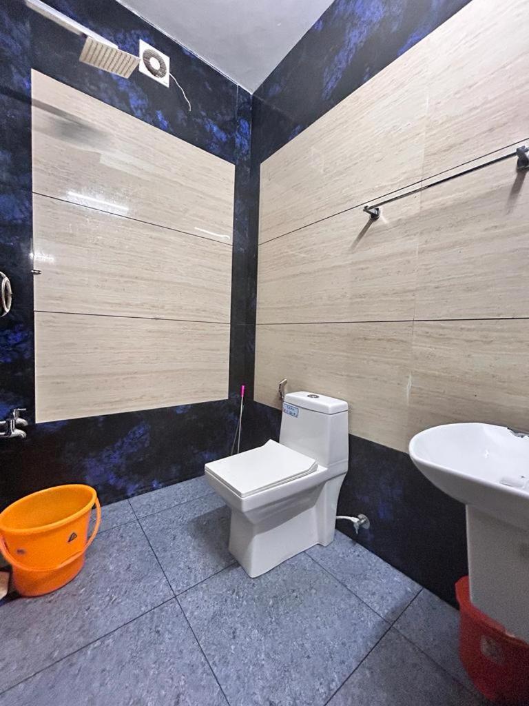 Enocean Homestay Cherai Beach Extérieur photo